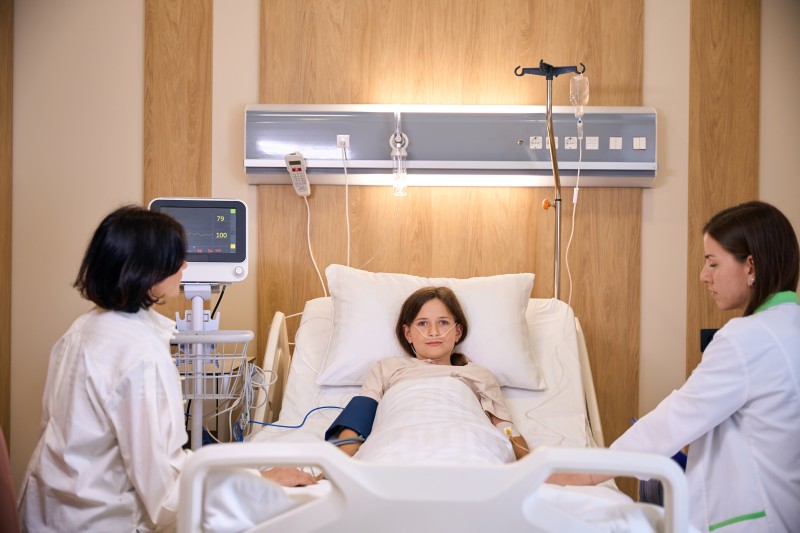 Tempat Tidur Tipe Rumah Sakit