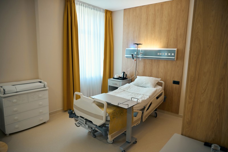 Betten für ältere Menschen