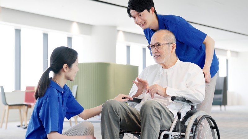 Keling medicīnas ratiņkrēsls